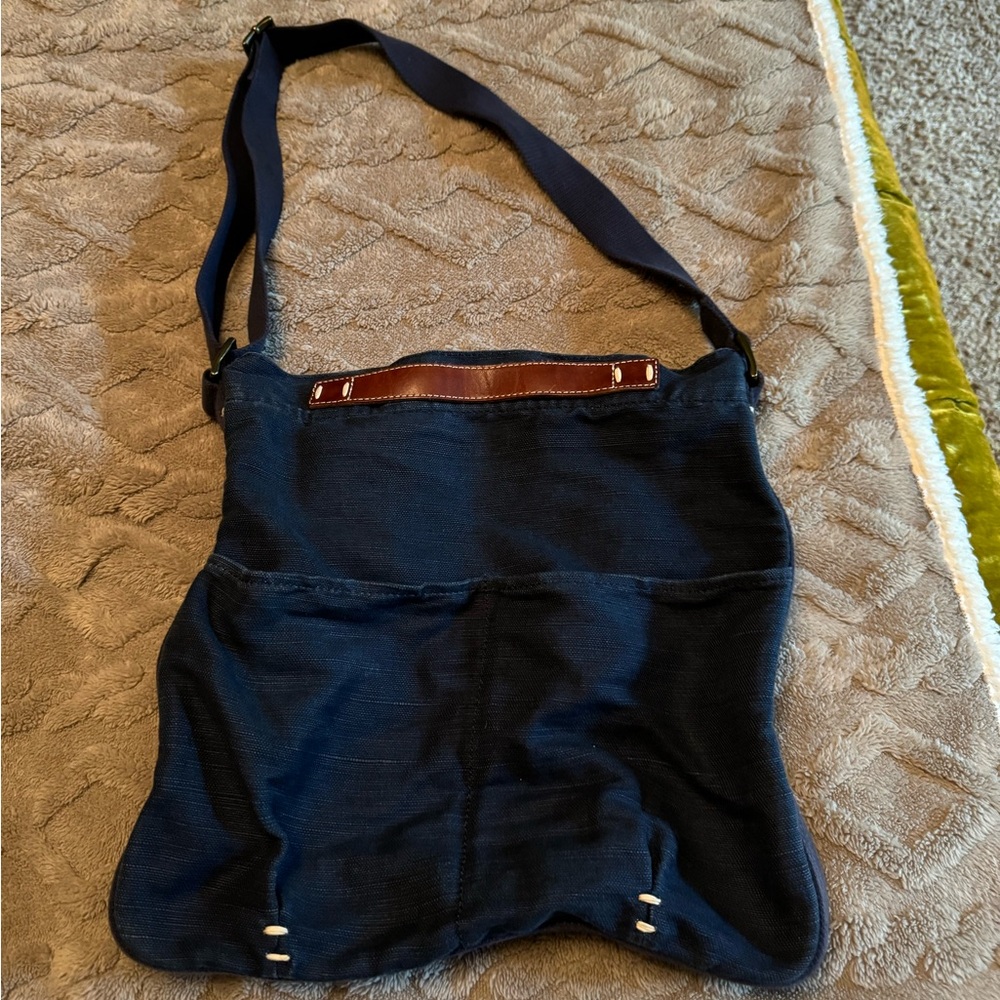 49 SQUARE MILES Classic Crossbody